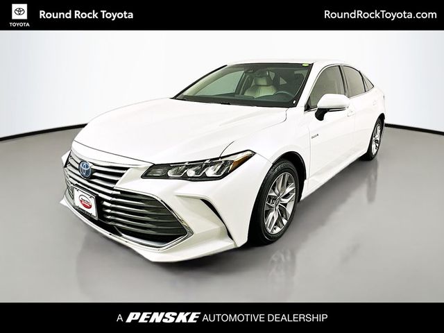 2021 Toyota Avalon Hybrid XLE