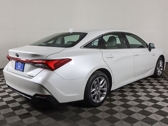 2021 Toyota Avalon Hybrid XLE