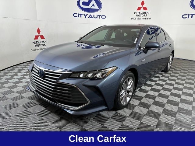 2021 Toyota Avalon Hybrid XLE