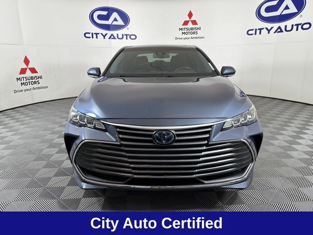 2021 Toyota Avalon Hybrid XLE