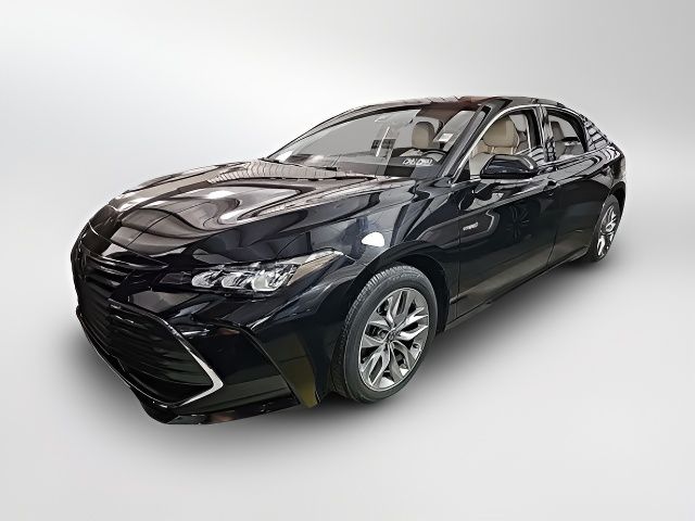 2021 Toyota Avalon Hybrid XLE