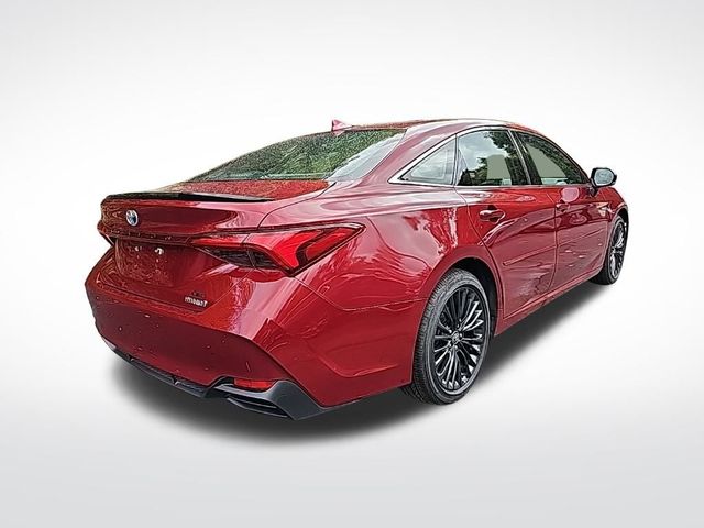 2021 Toyota Avalon Hybrid XSE