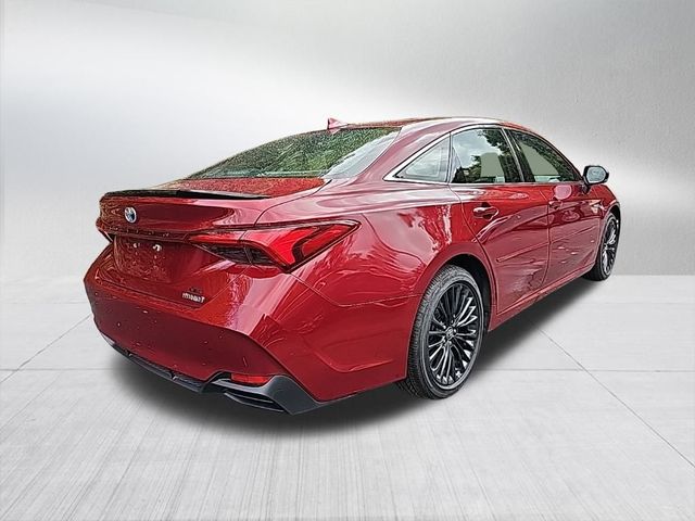 2021 Toyota Avalon Hybrid XSE