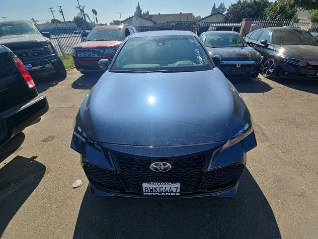 2021 Toyota Avalon Hybrid XSE