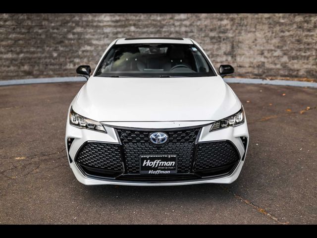 2021 Toyota Avalon Hybrid XSE