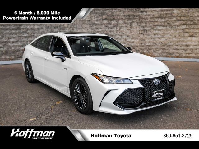 2021 Toyota Avalon Hybrid XSE