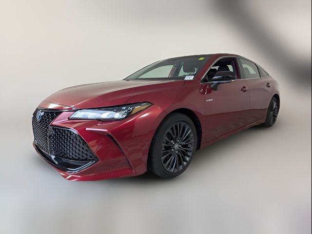 2021 Toyota Avalon Hybrid XSE