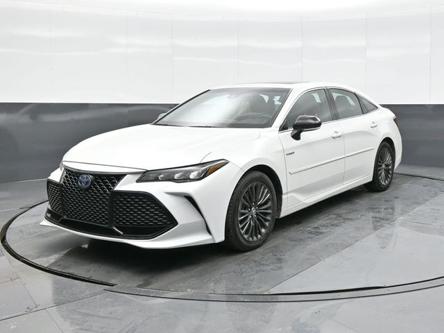 2021 Toyota Avalon Hybrid XSE