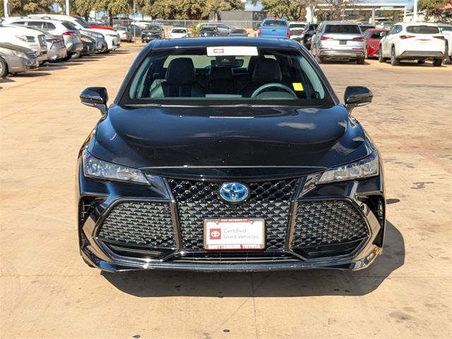 2021 Toyota Avalon Hybrid XSE