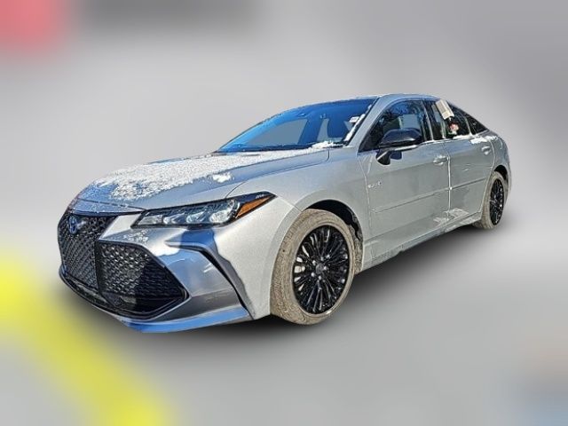 2021 Toyota Avalon Hybrid XSE