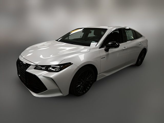 2021 Toyota Avalon Hybrid XSE