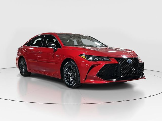 2021 Toyota Avalon Hybrid XSE