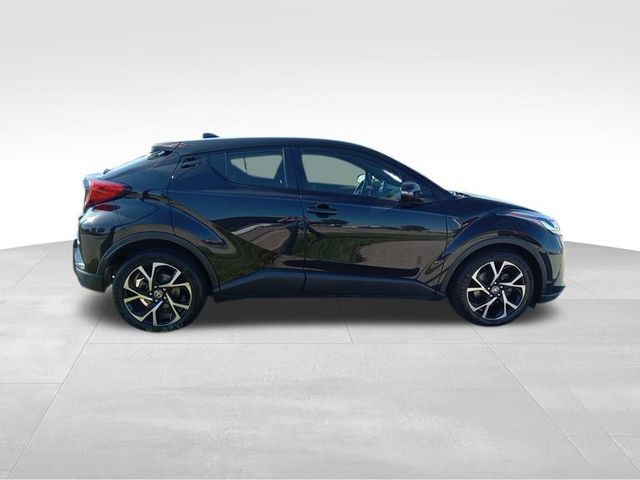 2021 Toyota C-HR XLE