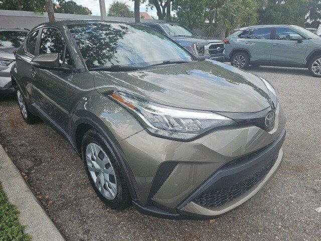 2021 Toyota C-HR LE