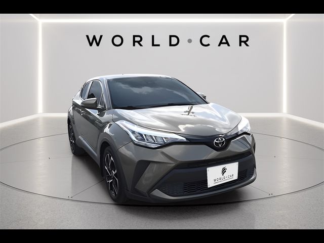 2021 Toyota C-HR XLE