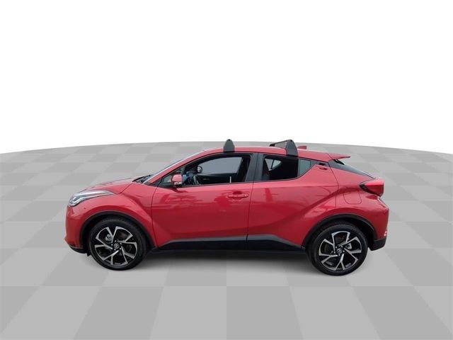 2021 Toyota C-HR XLE