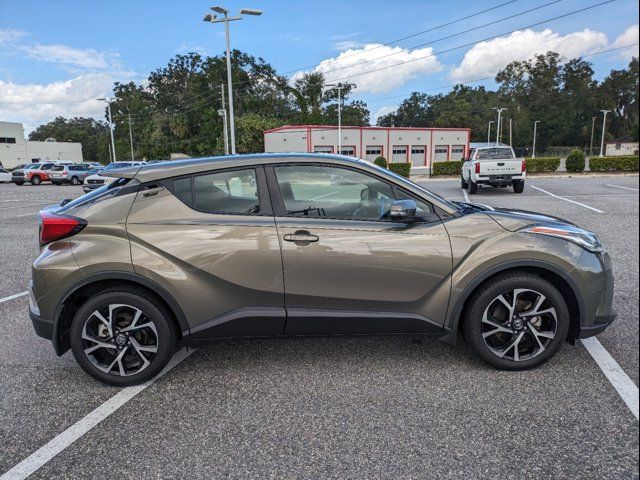 2021 Toyota C-HR XLE