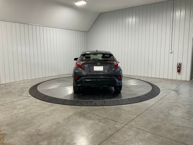 2021 Toyota C-HR XLE