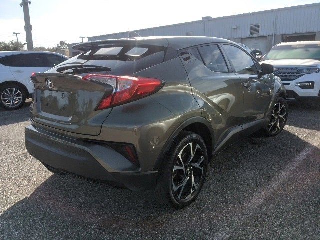 2021 Toyota C-HR XLE