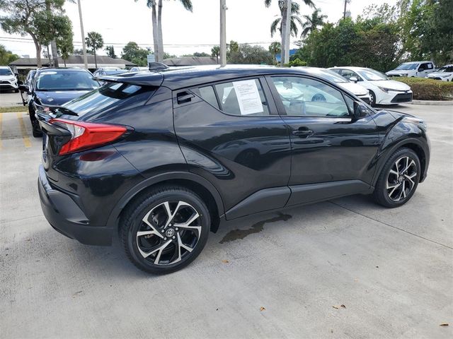 2021 Toyota C-HR XLE