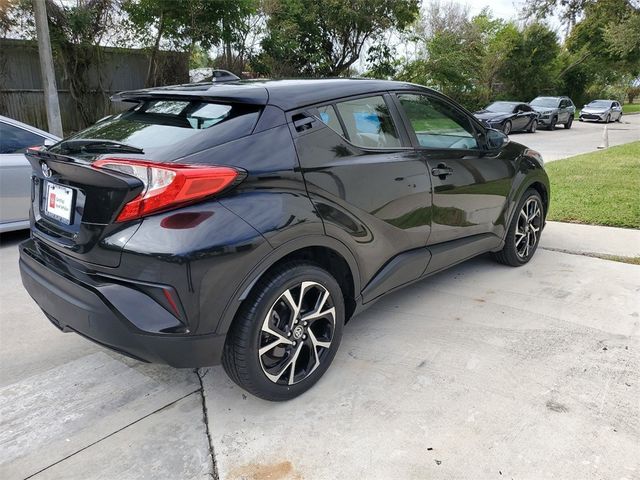 2021 Toyota C-HR XLE