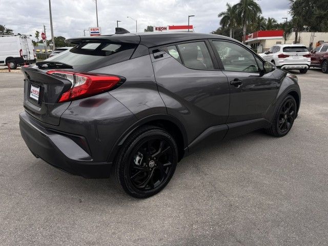 2021 Toyota C-HR LE