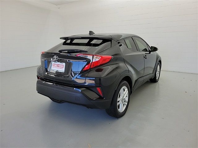 2021 Toyota C-HR LE