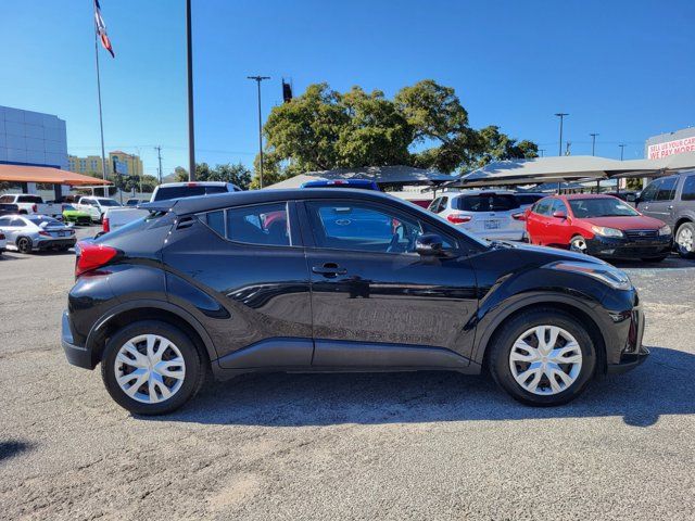 2021 Toyota C-HR LE