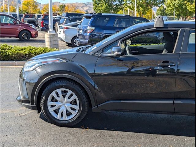 2021 Toyota C-HR LE