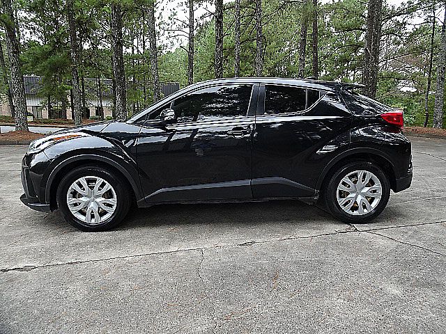 2021 Toyota C-HR LE