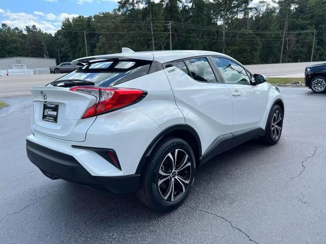 2021 Toyota C-HR LE