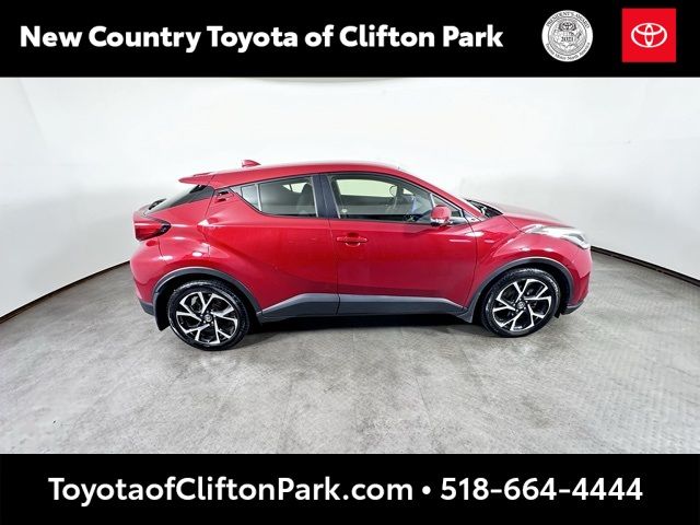 2021 Toyota C-HR XLE