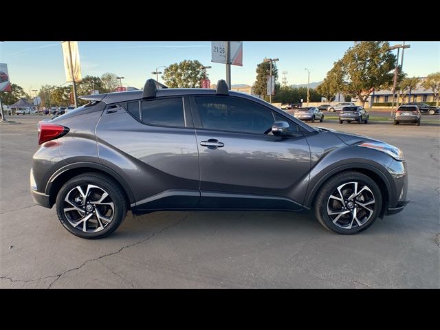 2021 Toyota C-HR XLE