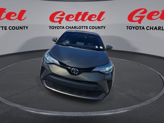 2021 Toyota C-HR XLE