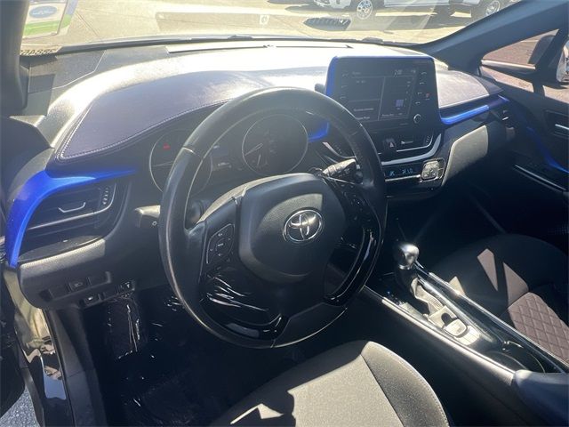 2021 Toyota C-HR XLE