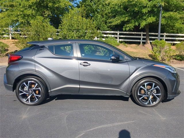 2021 Toyota C-HR XLE