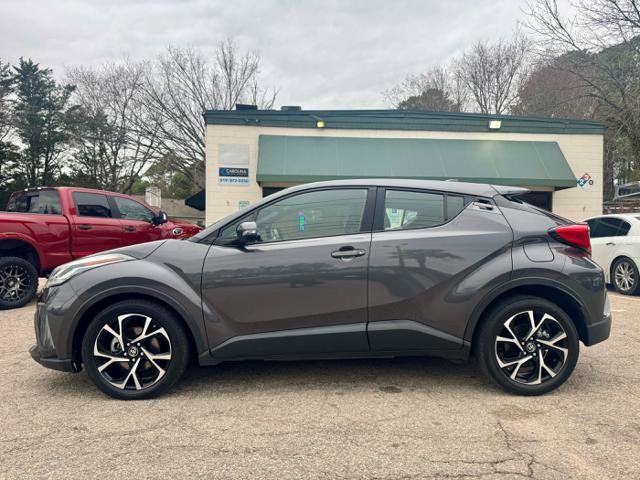 2021 Toyota C-HR XLE