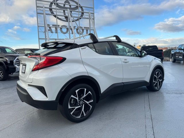 2021 Toyota C-HR XLE