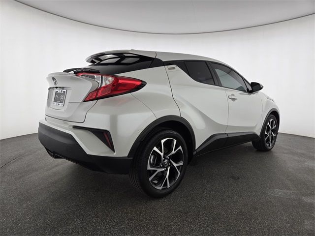 2021 Toyota C-HR XLE