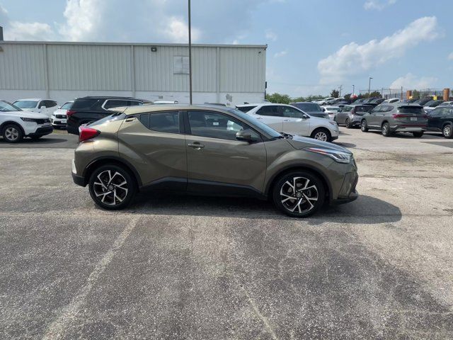 2021 Toyota C-HR XLE