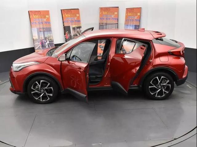 2021 Toyota C-HR XLE