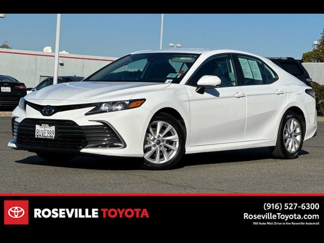 2021 Toyota Camry LE