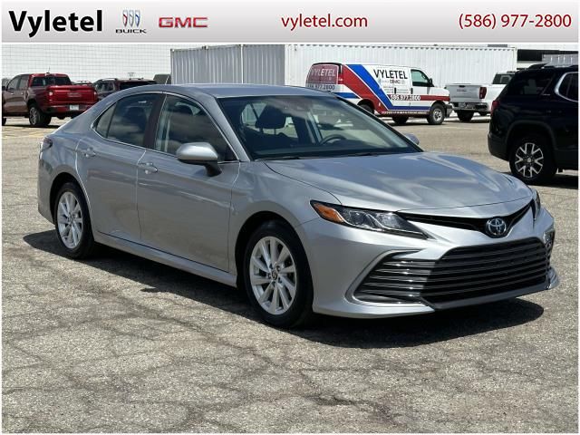 2021 Toyota Camry LE