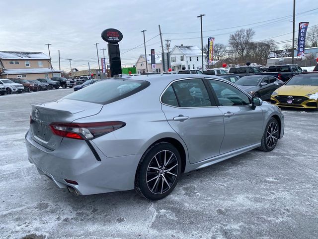 2021 Toyota Camry SE