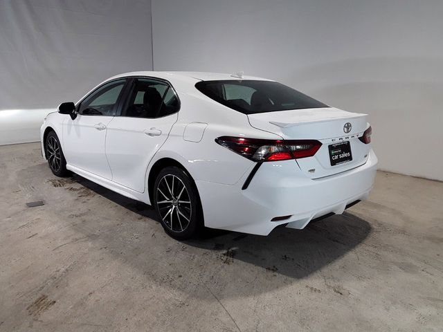 2021 Toyota Camry 