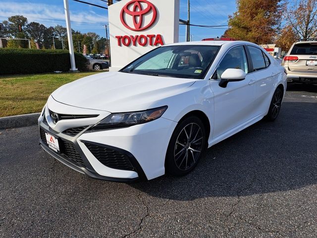 2021 Toyota Camry SE