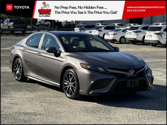 2021 Toyota Camry SE