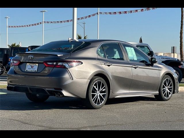 2021 Toyota Camry SE