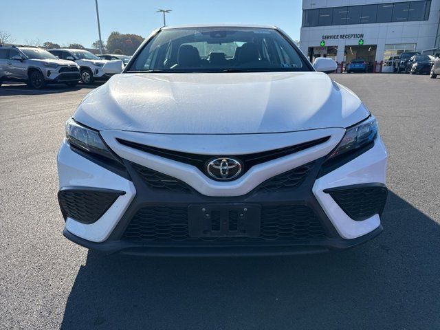 2021 Toyota Camry 