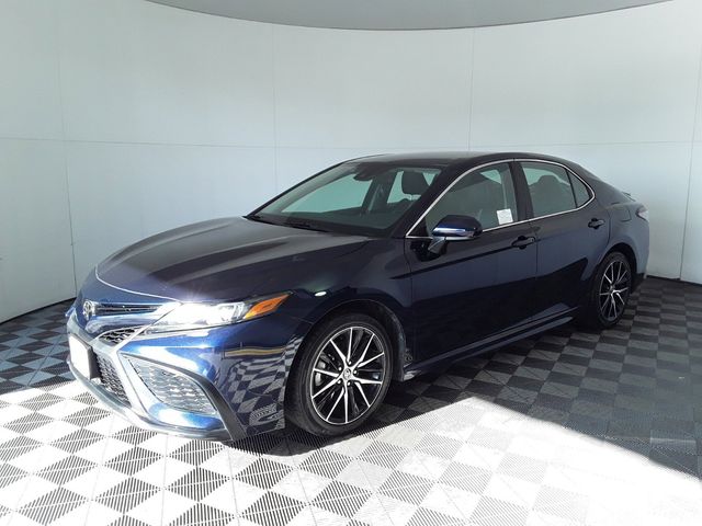 2021 Toyota Camry 